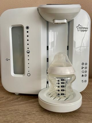 Preparador de biberones tommee tippee