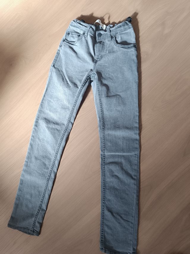 Vaqueros levis niño