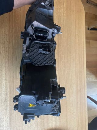 Faro derecho audi A1