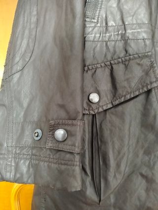 Parka tres cuartos impermeable 