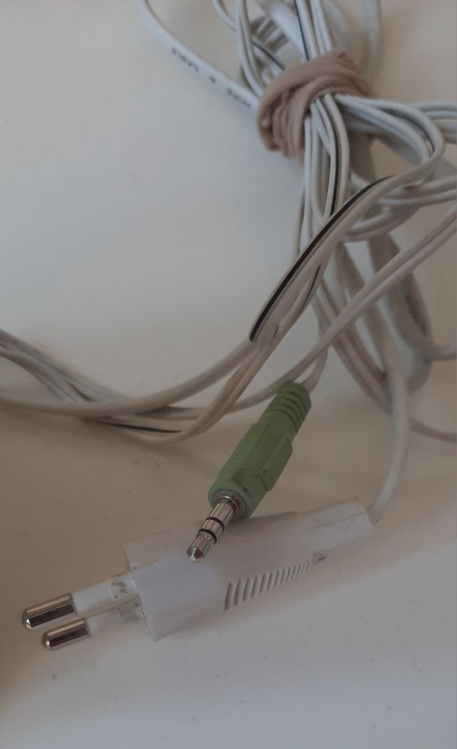 Altavoces para ordenador. 