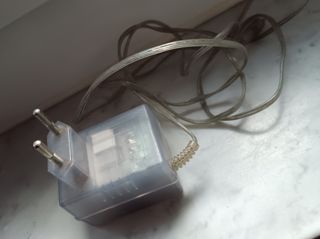 Game Boy Advance trasparente con caricatore