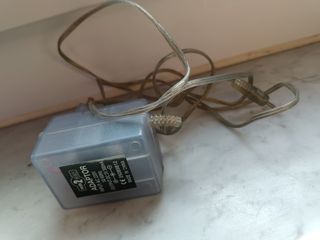 Game Boy Advance trasparente con caricatore