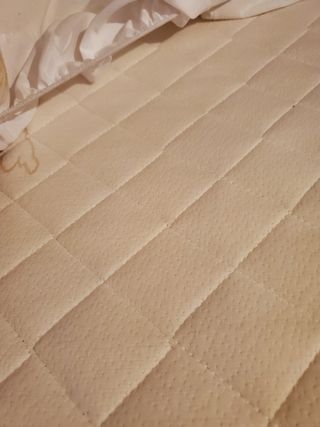 Cuna madera y colchón