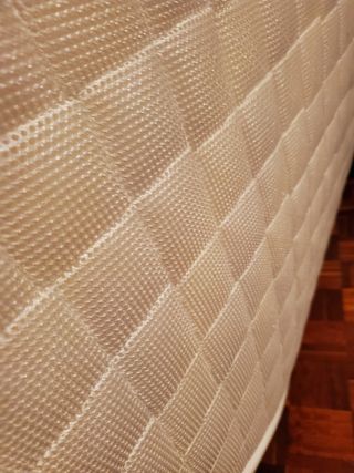 Cuna madera y colchón