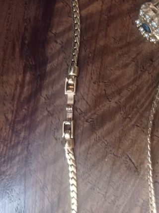 Conjunto clásico cadena y pendientes 