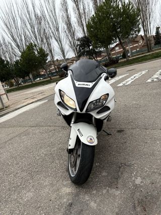 Suzuki Gsxr 750cc