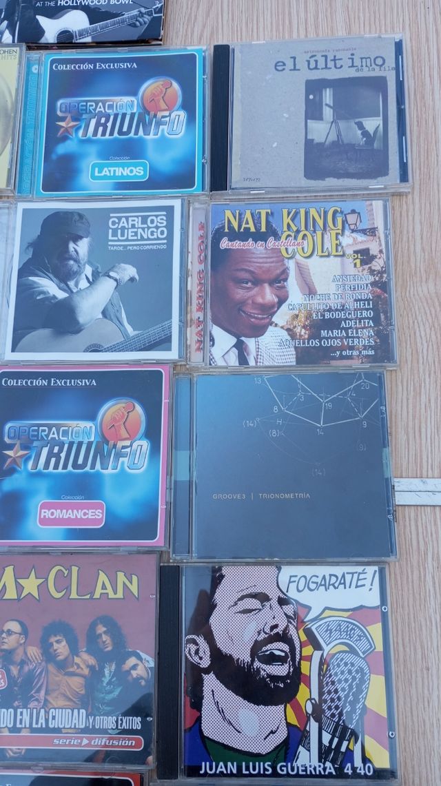 Lote de CD de música