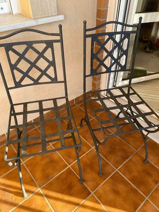 Sillas y mesa forja