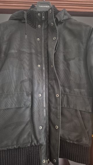 Chaqueta Carhartt camuflaje 
