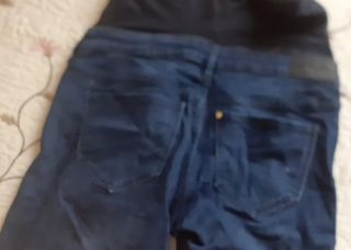 Pantalones vaqueros y monos de premamá.