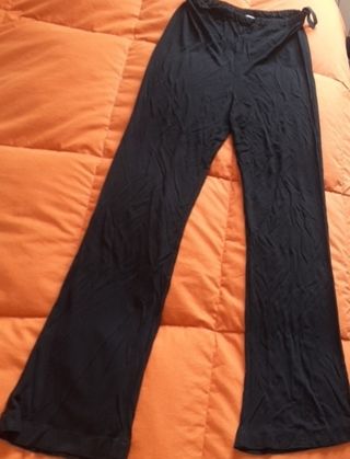 Pantalones vaqueros y monos de premamá.