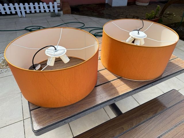 2 Lamparas redondas naranjas
