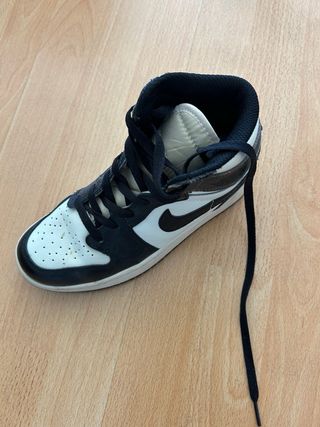 Tenis