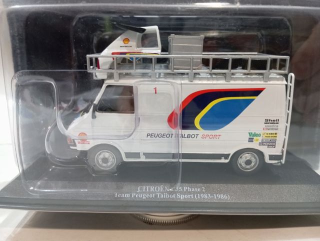 Furgoneta Citroen asistencia Peugeot