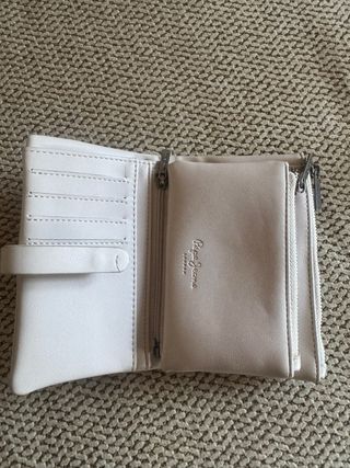 Cartera Pepe Jeans con monedero extraible