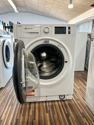 Lavadora BAUKNECHT 8KG