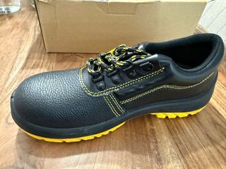 Zapato de seguridad VIAT