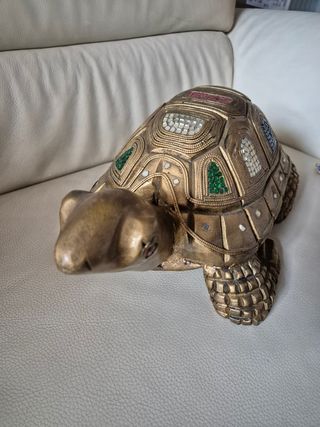 Scultura tartaruga in legno