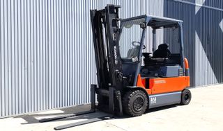 CARRETILLA ELEVADORA ELECTRICA 3.000KG ECONOMICA