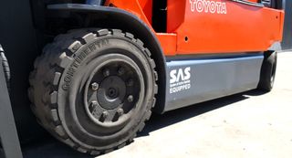 TORO TORITO ELECTRICO 3.000KG OPORTUNIDAD