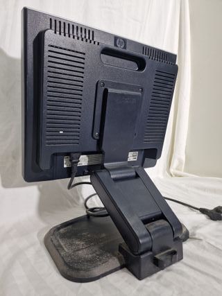 Monitor pc 17 hp lcd regulable
