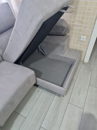 Sofá chaiselonge  270cm largo 150cm