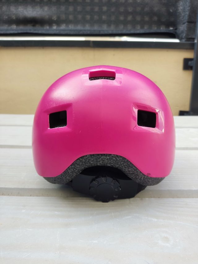 Casco patinaje