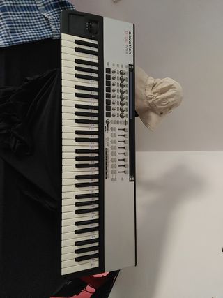 Teclado Novation Remote SL MKII