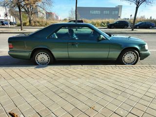 Mercedes-Benz Clase E 1993