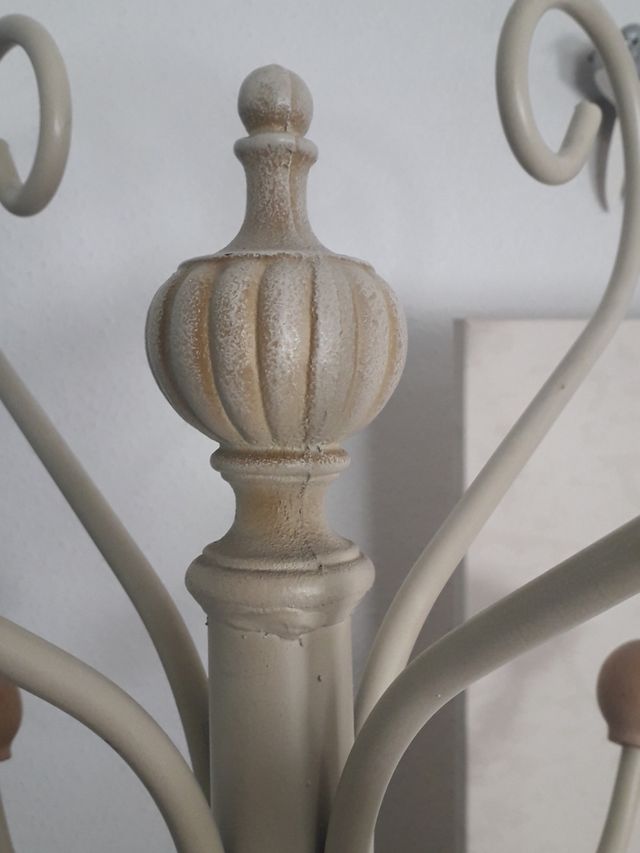 Perchero forja artistica