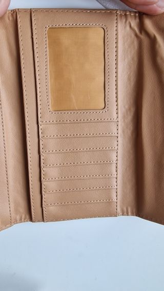 Monedero marron para mujer sin estrenar