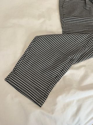 Pantalón de pinzas a cuadros