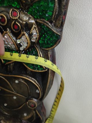 Specchio in legno decorato