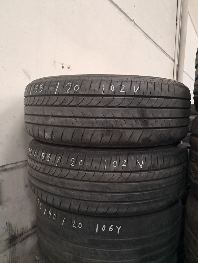 Neumáticos 235/55/20