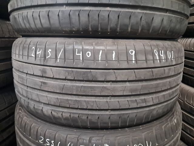 Neumáticos 245/40/19