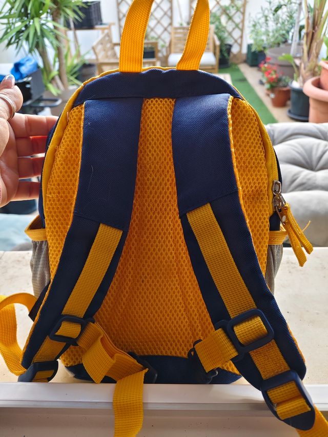 Mochila pequeña niño