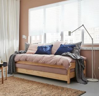 Cama apilable pino