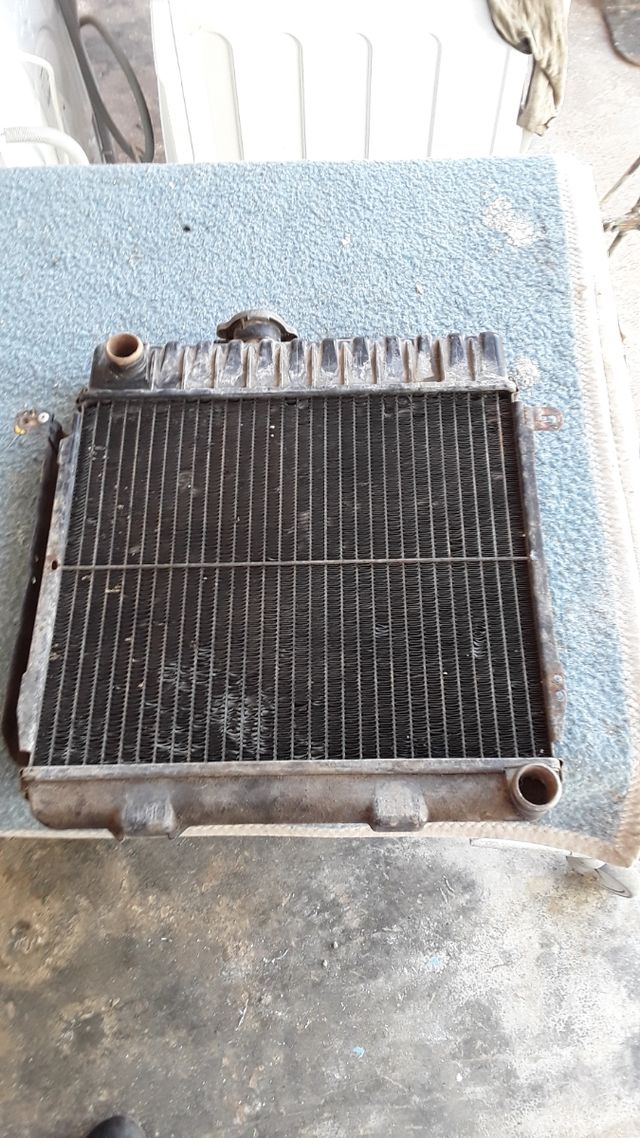 Bmw e 21 radiador
