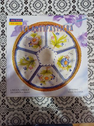 Set antipastiera decorata a mano