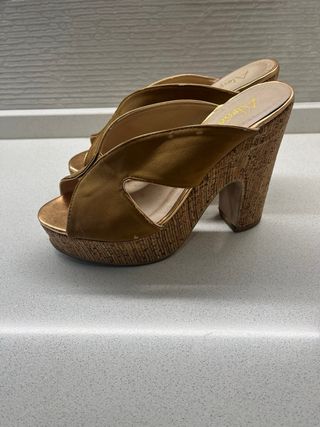 Sandali in vera pelle beige e oro made in italy 