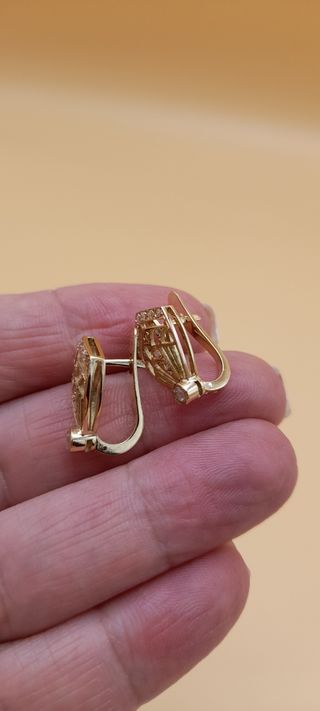 Pendientes de oro 18kt con brillantes. 