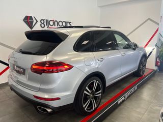 Porsche Cayenne 2015
