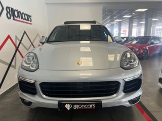 Porsche Cayenne 2015
