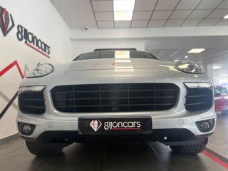 Porsche Cayenne 2015
