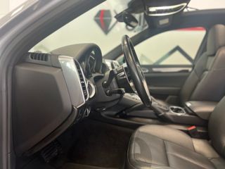 Porsche Cayenne 2015
