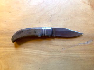 Coltello Joker manico legno