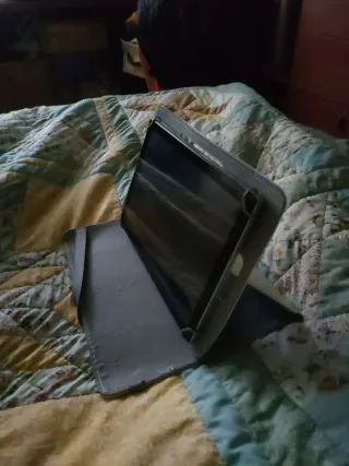 Tablet 10" 4 gb Ram 16gb Rom Android 14