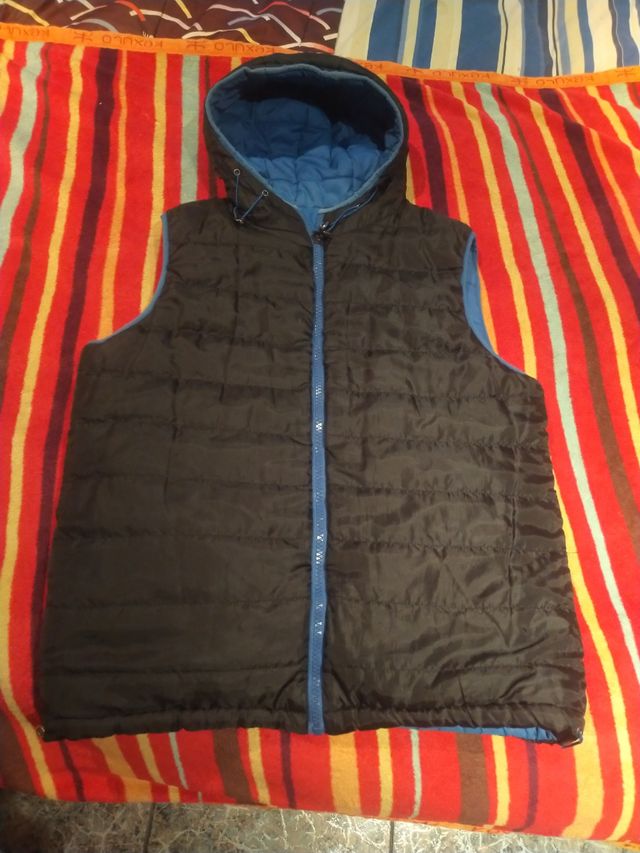 Chaleco reversible, capucha, talla L 