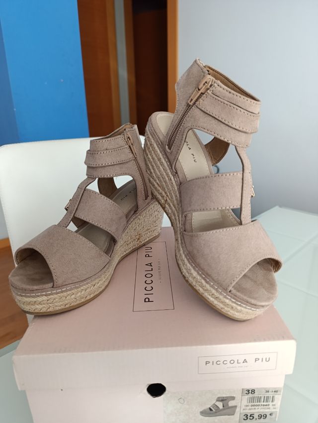 Cuñas beige talla 38